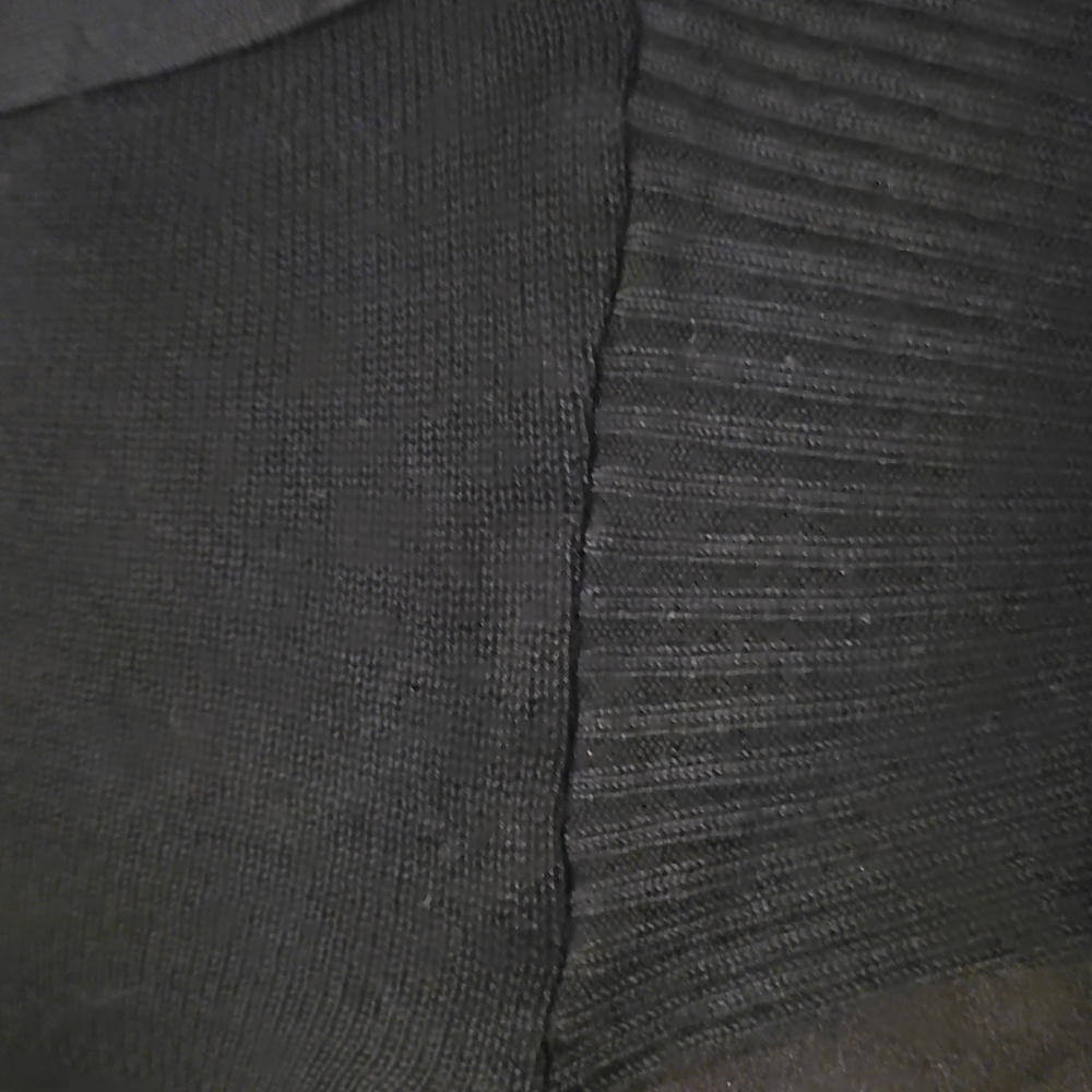 Knit Top - Picture 5 of 6